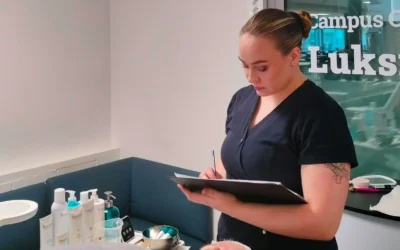 Kauneudenhoitoalan työpaikkaohjaajien seminaari