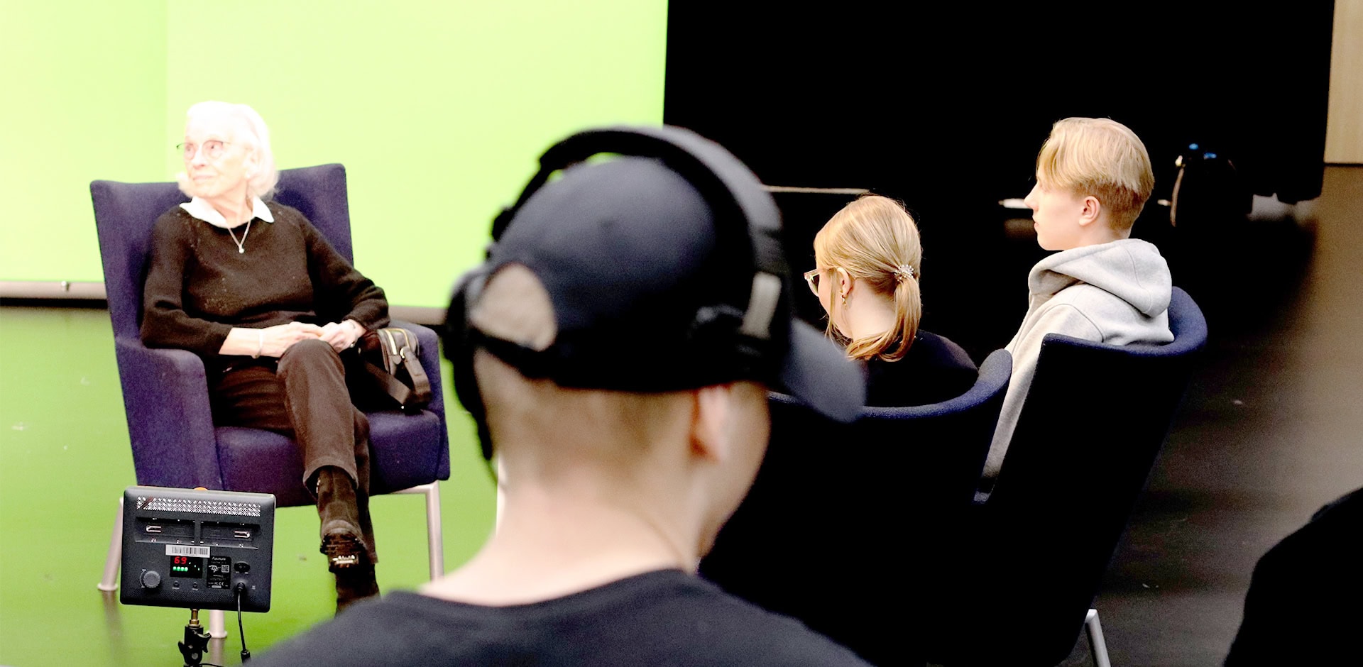 Luksian media-alan studio.